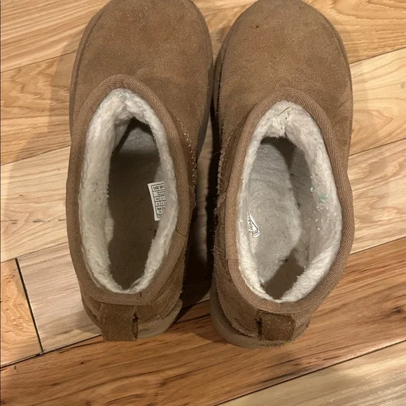 UGG Tan Winter & Rain Boots - Picture 3 of 4